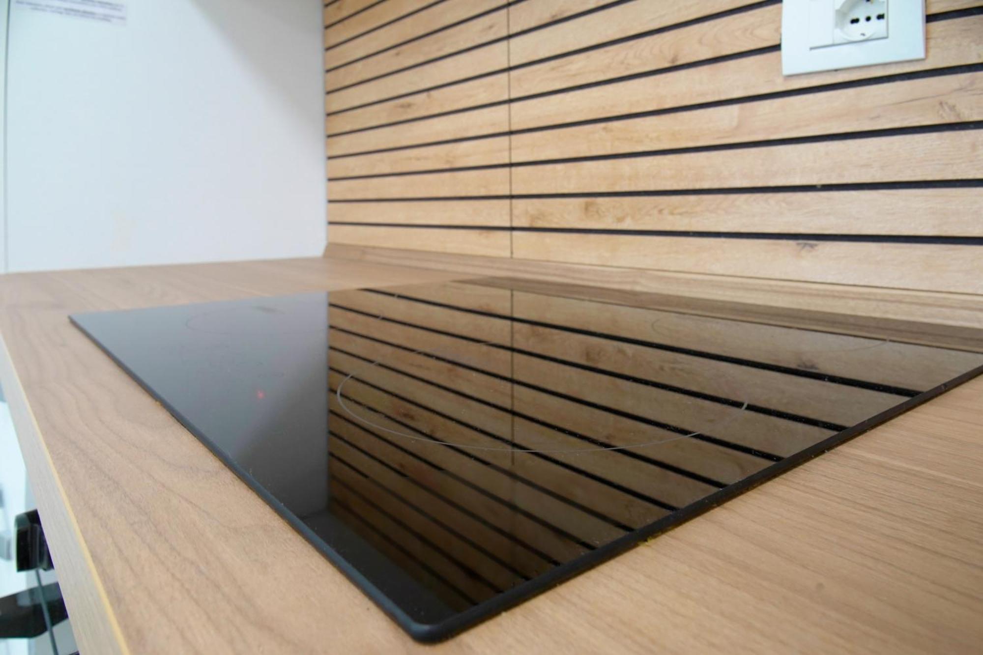 Casa Ideale Tim Appartmanti Moderni Vicina Al Centro 莱科 外观 照片