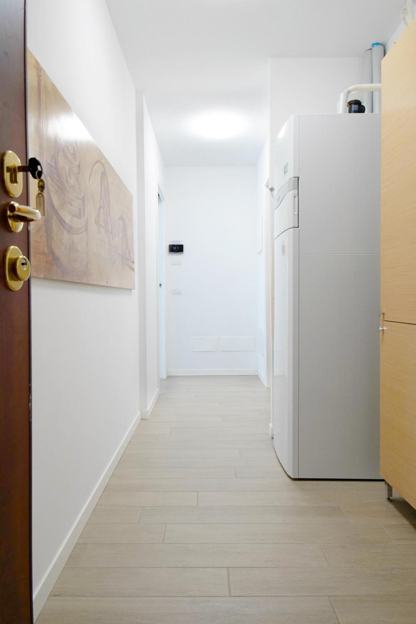 Casa Ideale Tim Appartmanti Moderni Vicina Al Centro 莱科 外观 照片