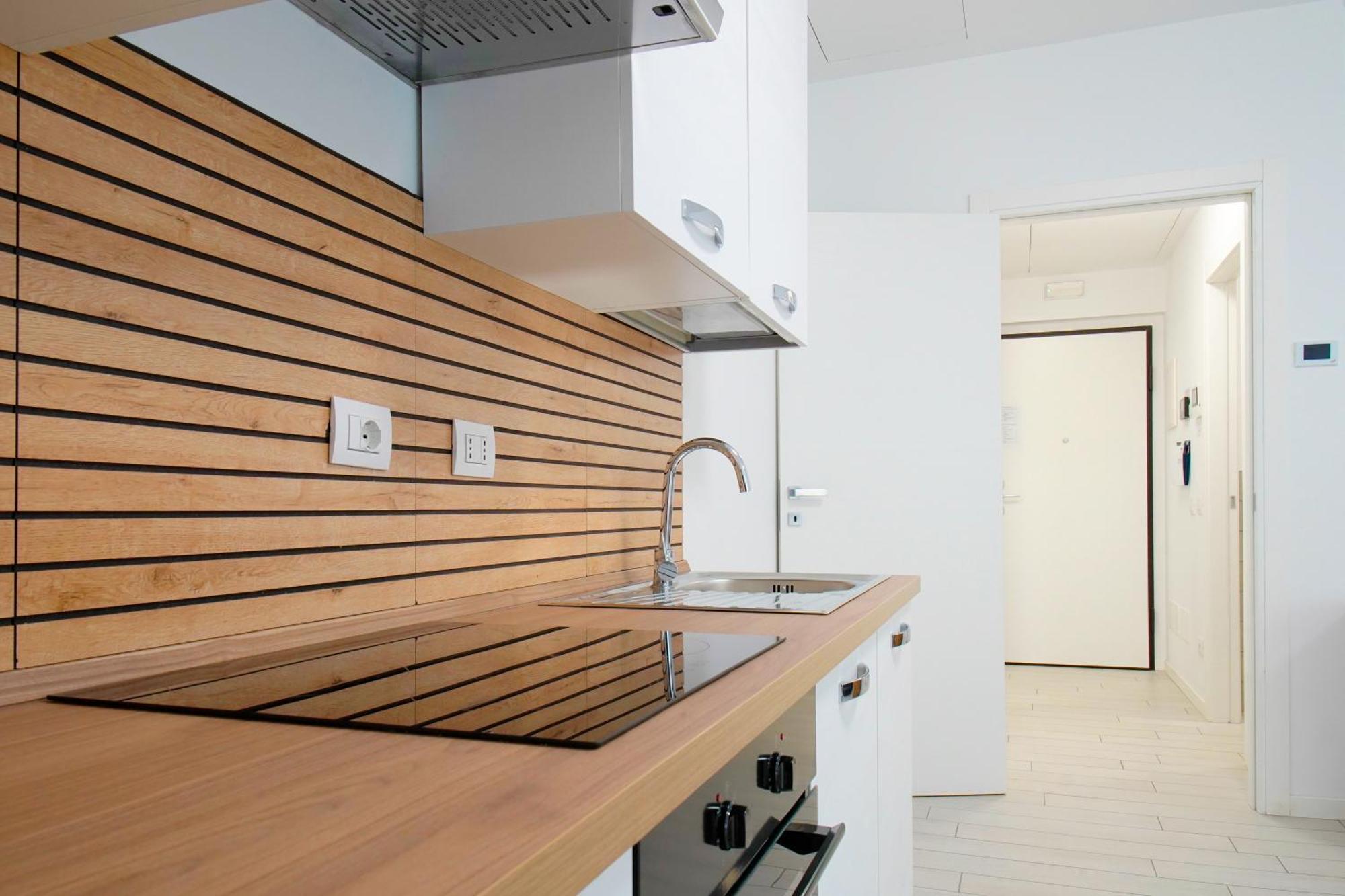 Casa Ideale Tim Appartmanti Moderni Vicina Al Centro 莱科 外观 照片