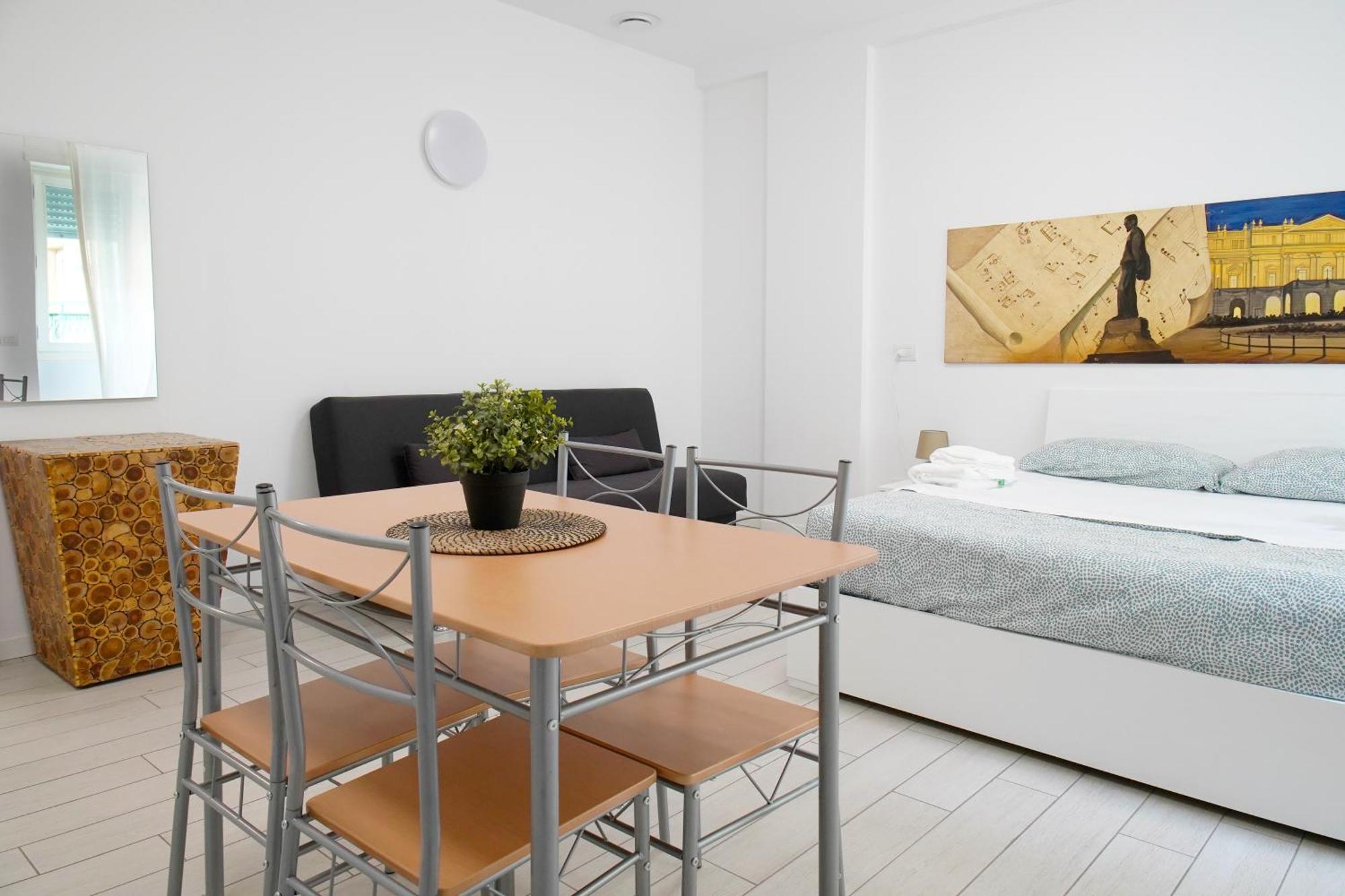 Casa Ideale Tim Appartmanti Moderni Vicina Al Centro 莱科 外观 照片